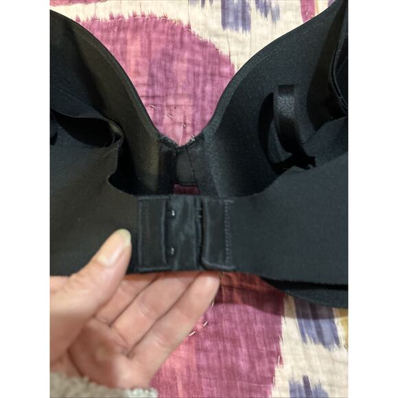 Warners No Side Effect Underarm Smoothing Underwire Bra Black 40D T-Shirt - Picture 3 of 5